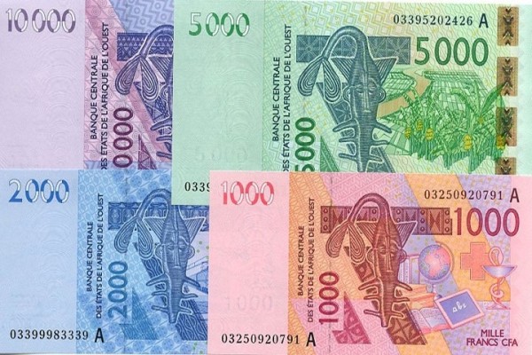 Billets de banque franc cfa pour l'UEMOA, ph. imatin.net 