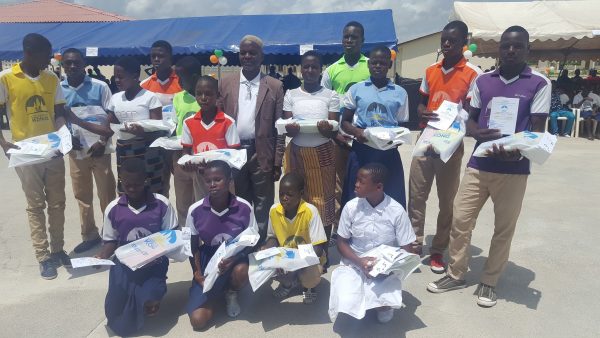 lauréats des concours littéraires au lycée Dominique Ouattara de Kong